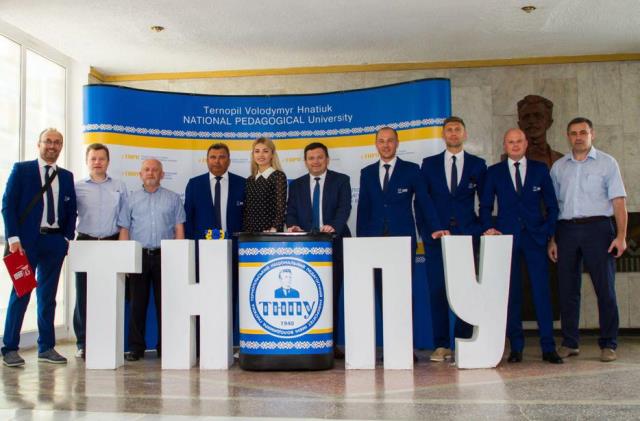 ТНПУ - за розвиток футболу!